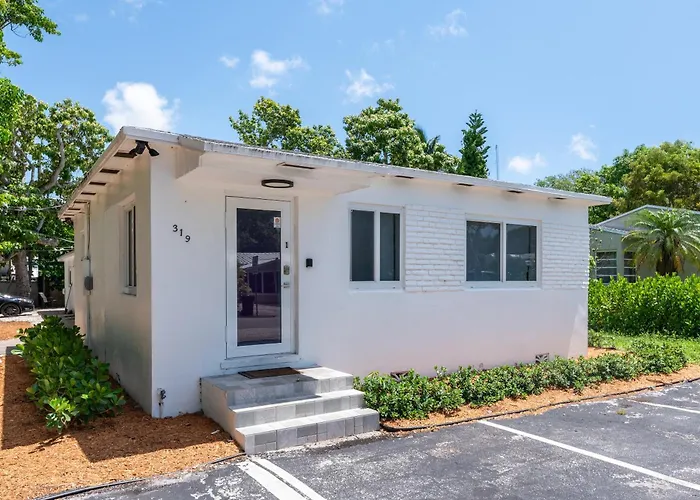 The Downtown Retreat 1