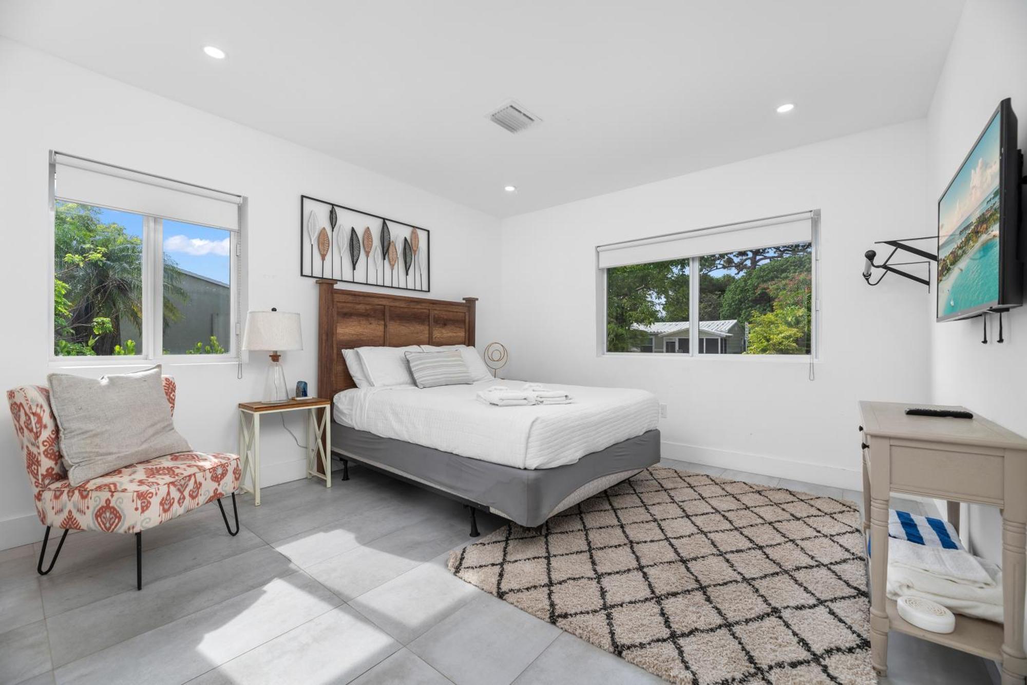 The Downtown Retreat 1
